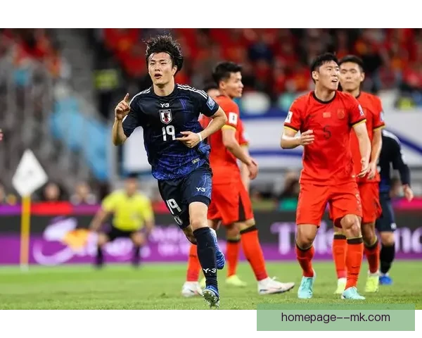 国足主场负日本防线失误频繁定位球成致命隐患 国足主场负日本防线失误频繁定位球成致命隐患